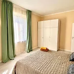 New Apartment, Near Metro Monte Grappa